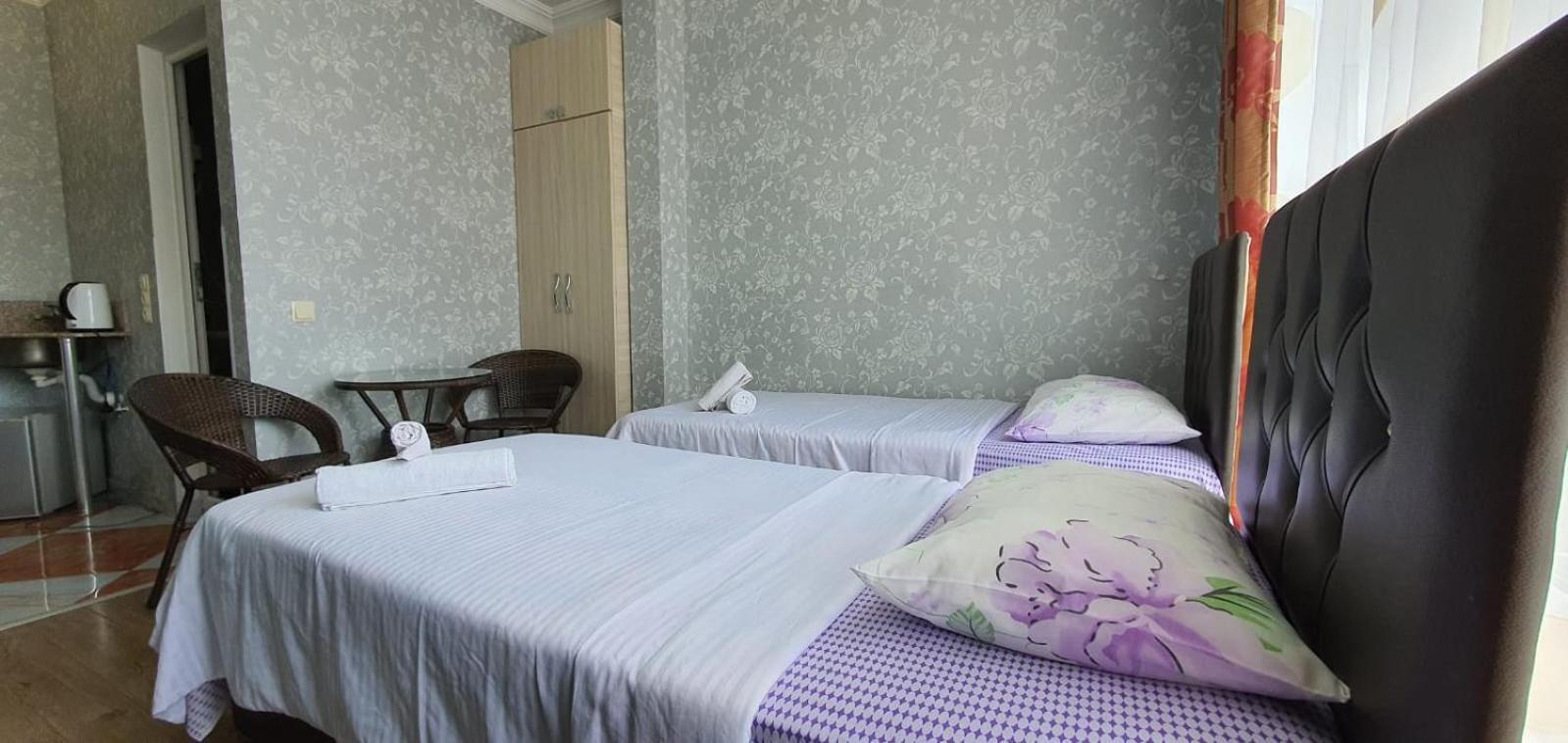 Dzveli Batumi Hotel Quarto foto